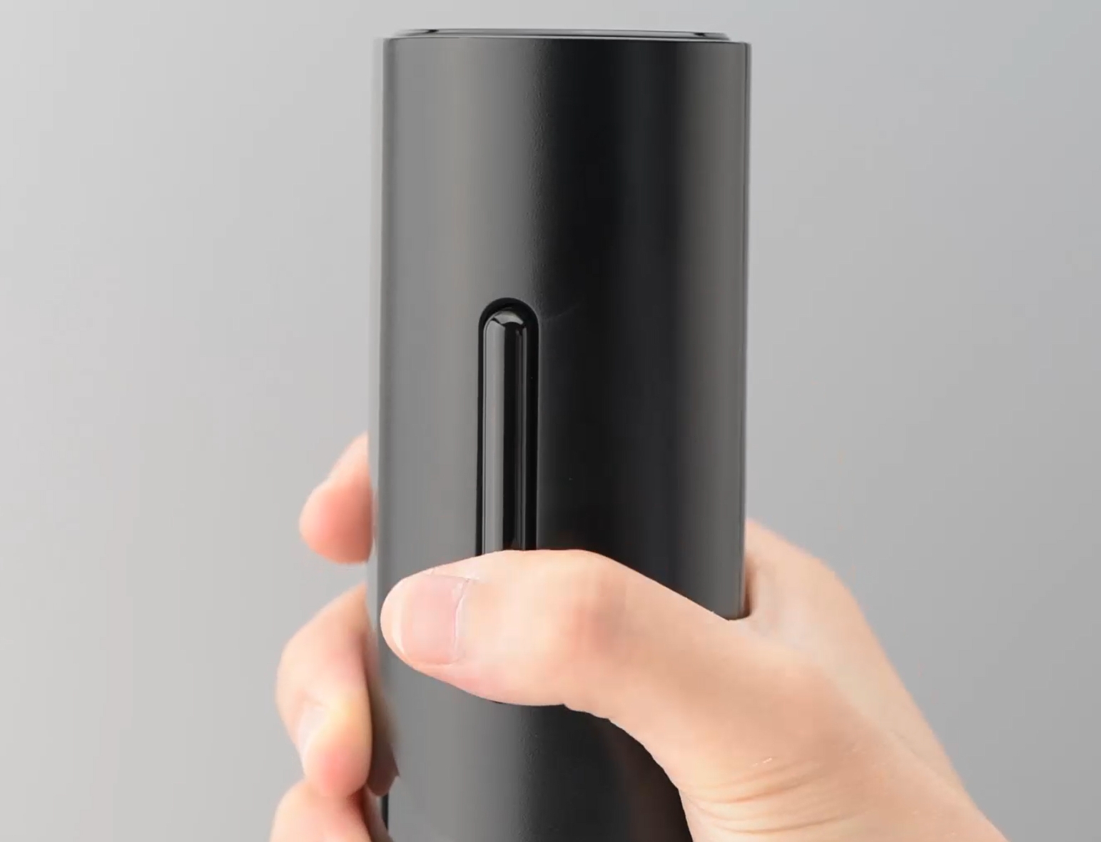 电动红酒开瓶器操作示意图